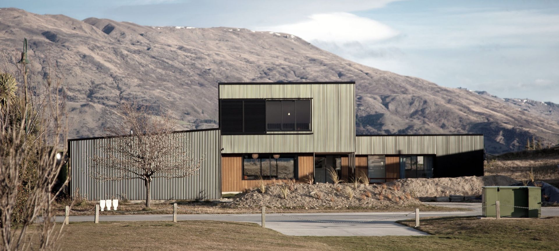 Acland House | Rafe McLean Architects banner