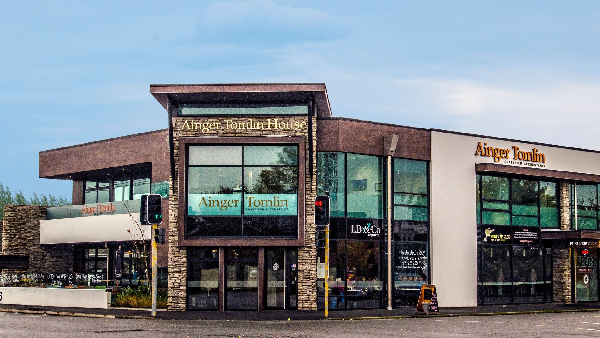 Ainger Tomlin House banner