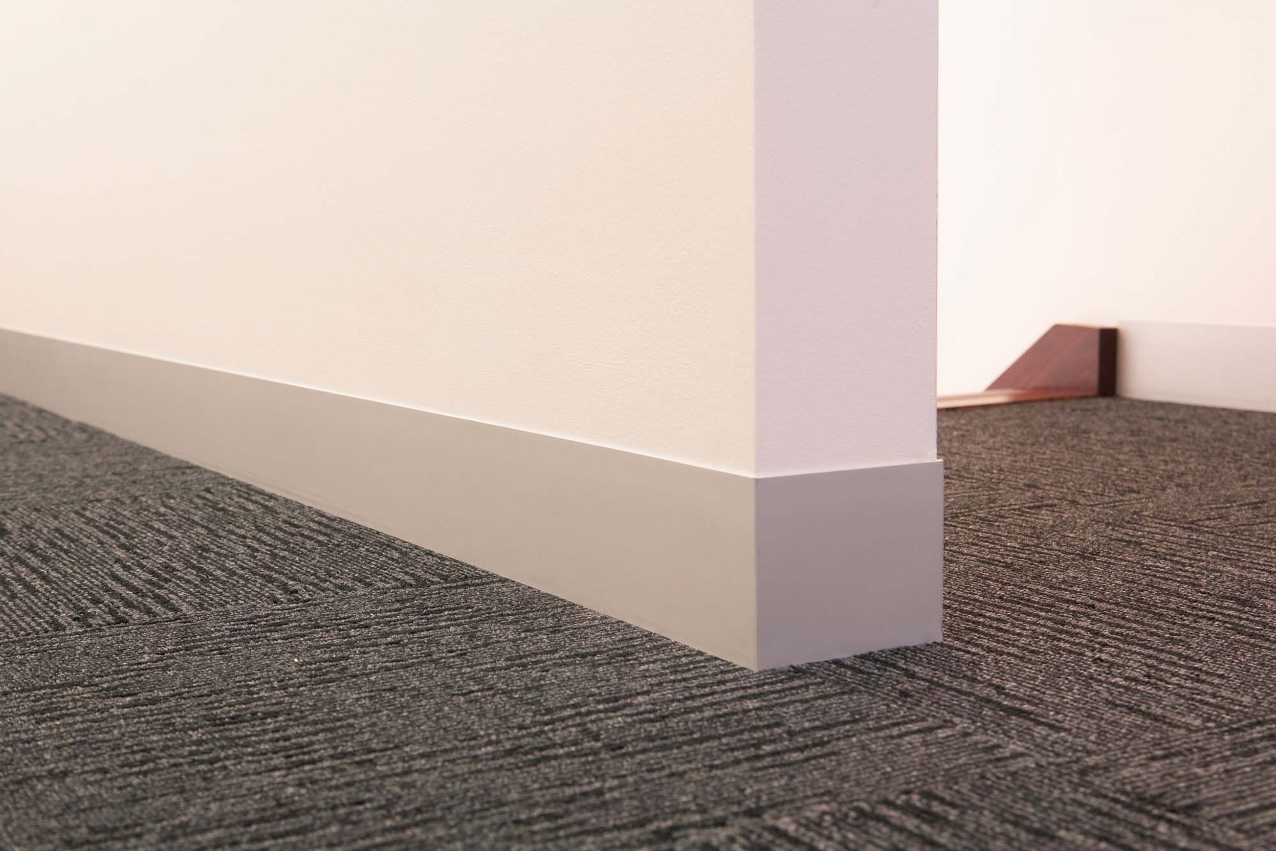AluBase® Flat Skirting Board