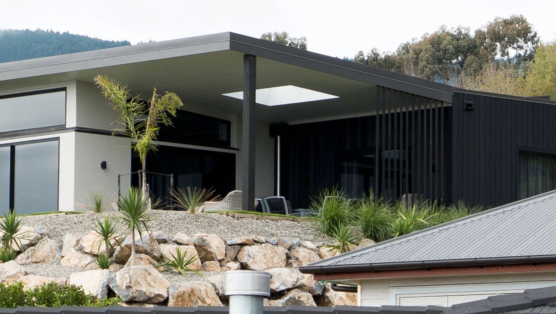 Angelus House banner