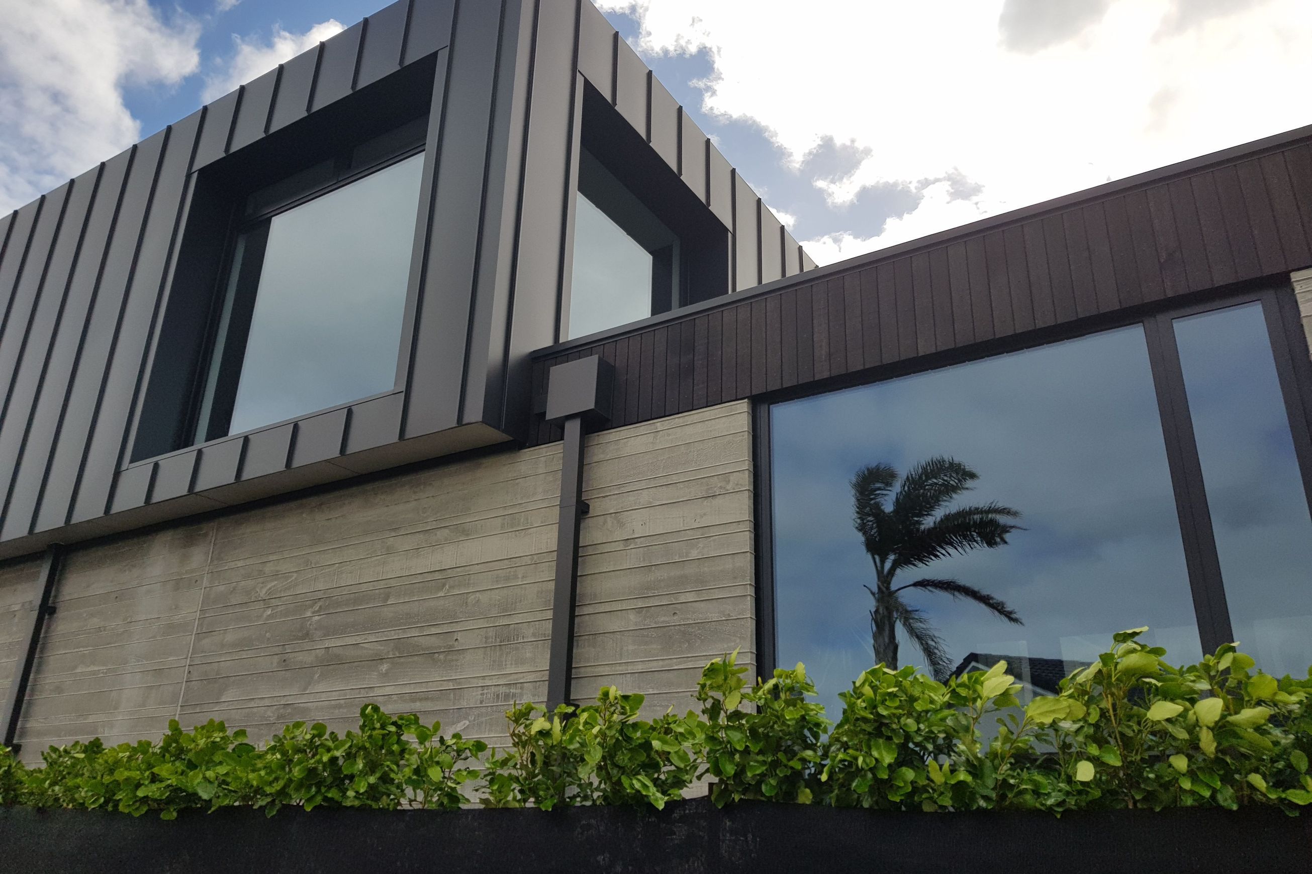 ULTRA MATTE GREY BLACK Premium Pre-Coated Aluminium