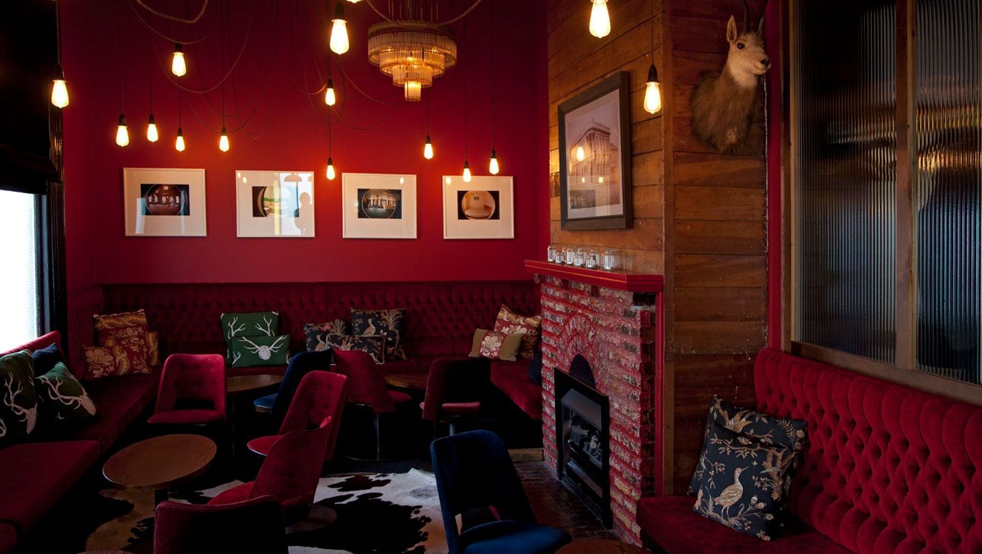 Snug Lounge and Cocktail Bar banner