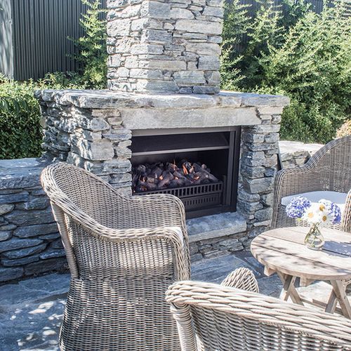 Aura Flued Outdoor Fireplace | 900mm