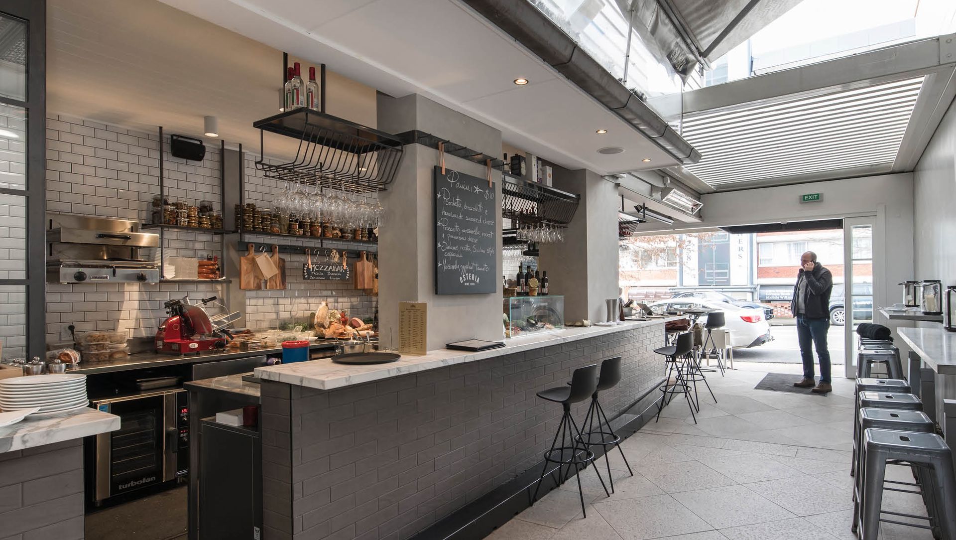 Bar Vino Osteria banner