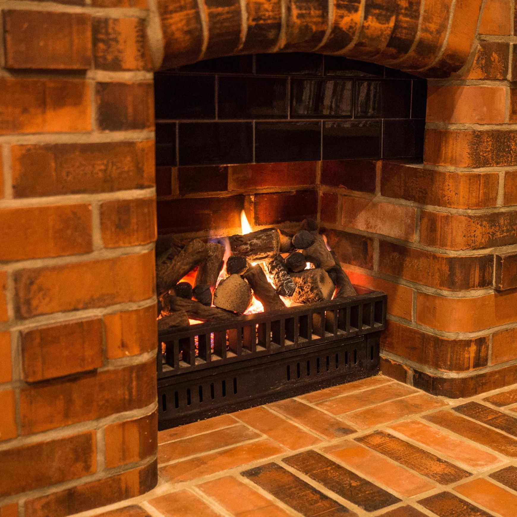 Baskets & Inserts Fireplaces
