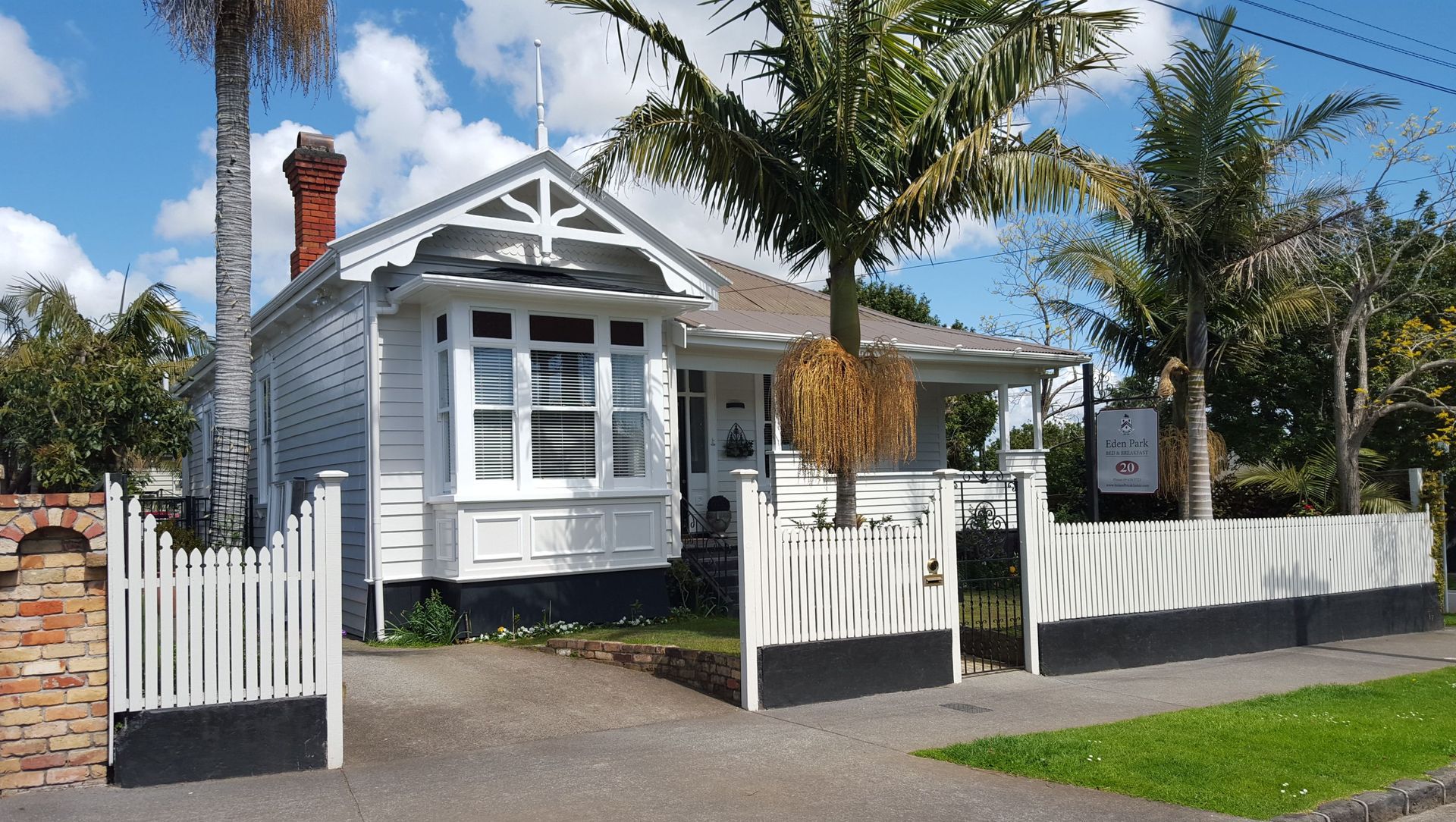 Bay Window Amendment banner