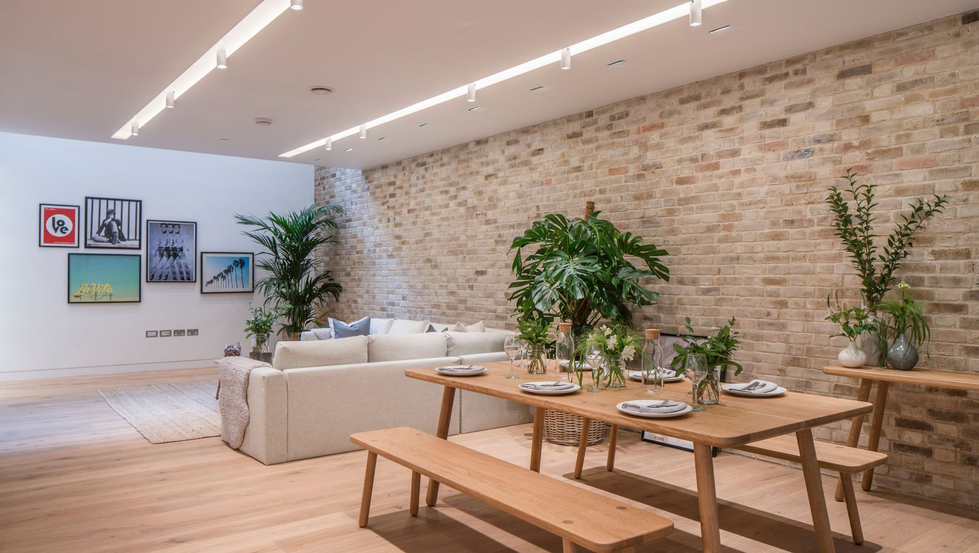 Bingham Place banner