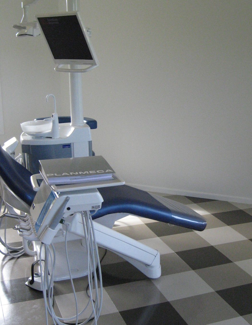 Donna specified the cork floor tiles to be laid in a plaid pattern