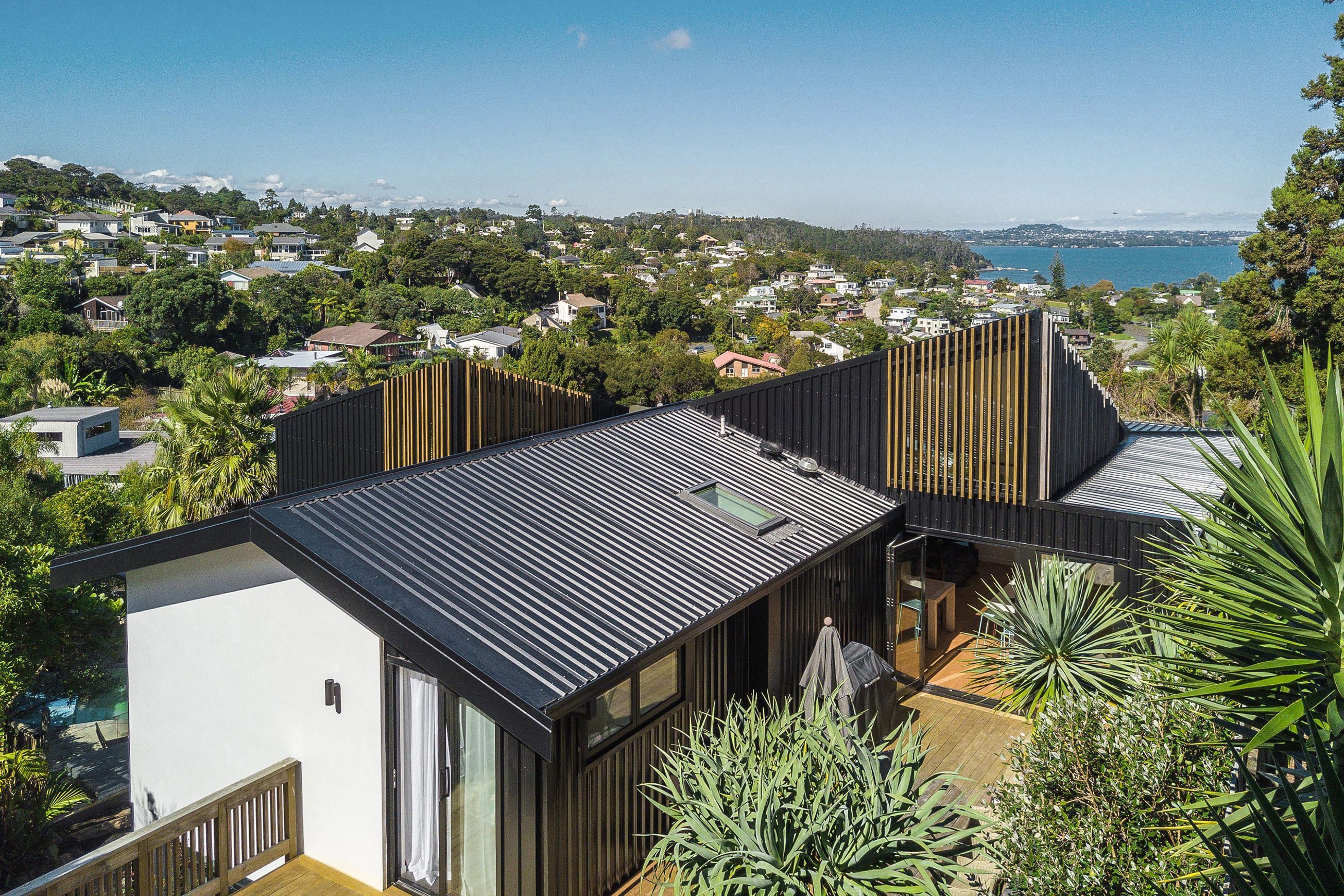 Brownbuilt 900 Roofing & Cladding