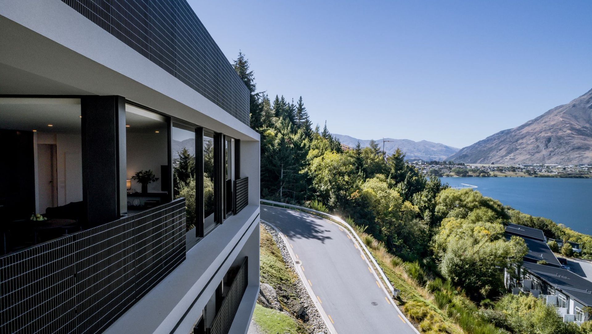 Bunker House, Potters Hill Drive banner