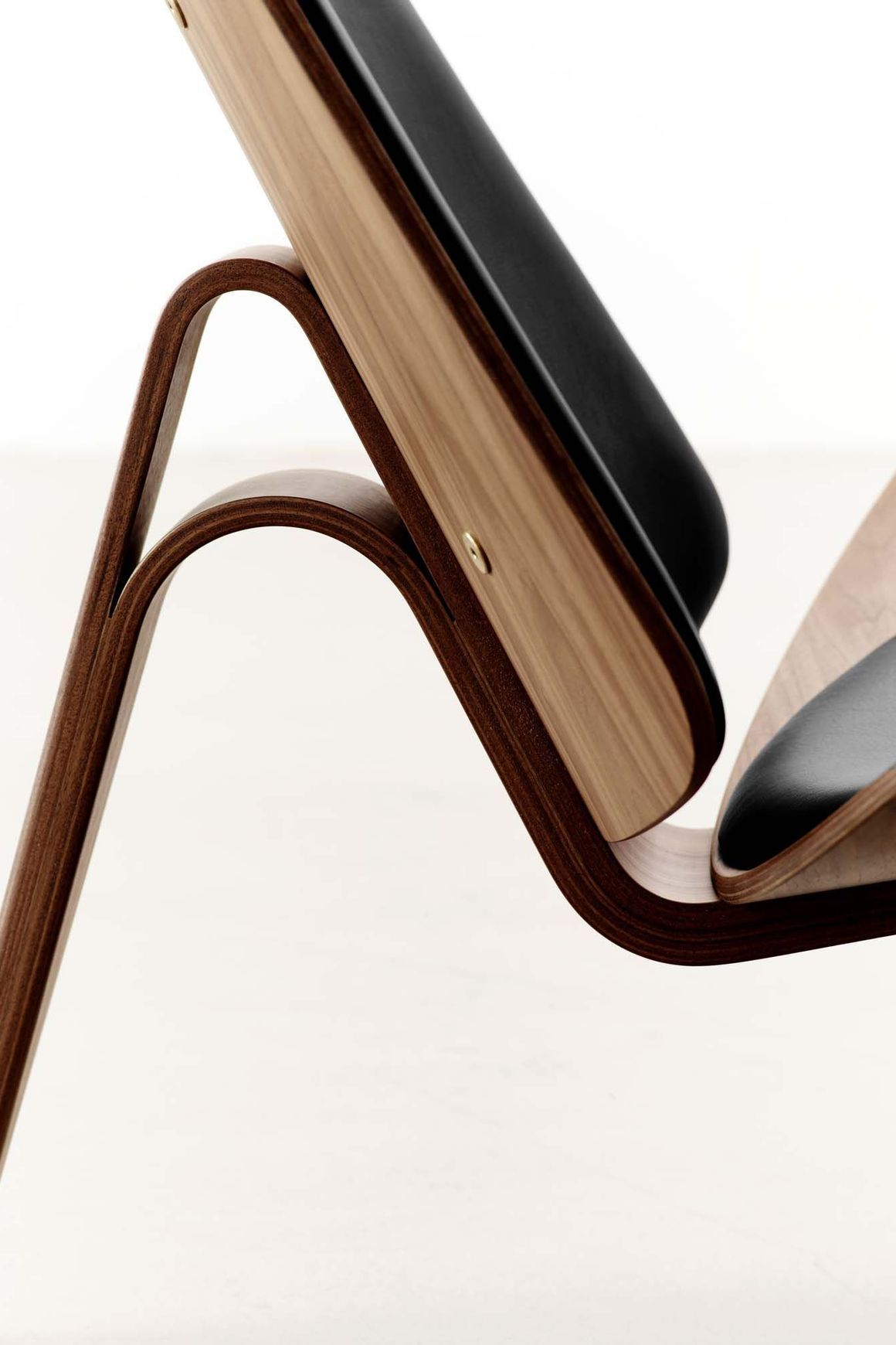 CH07 Shell Chair by Carl Hansen + Son
