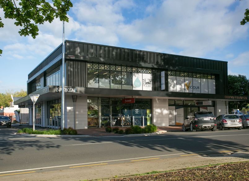 Construction Advantage Building