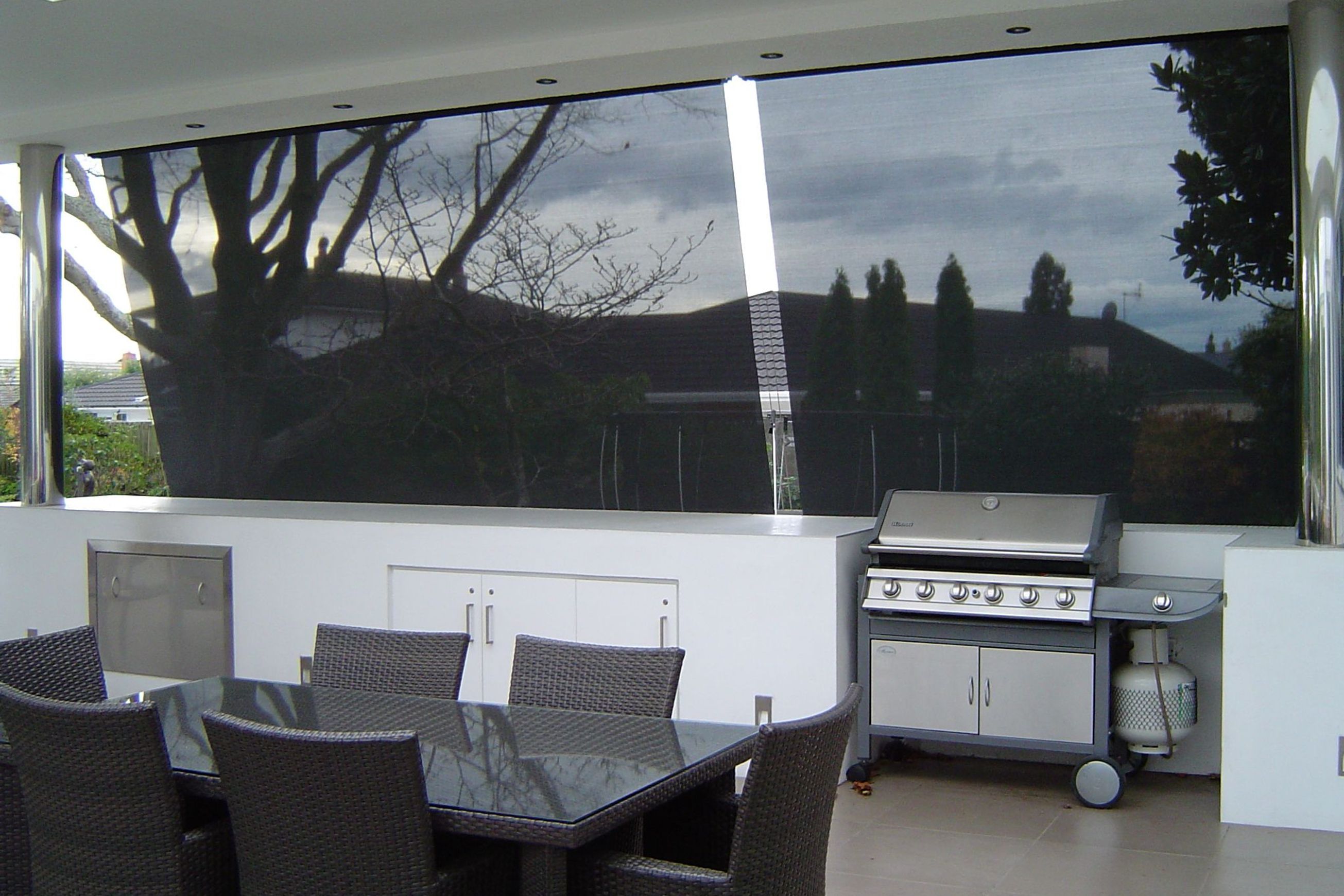 Omni Screen