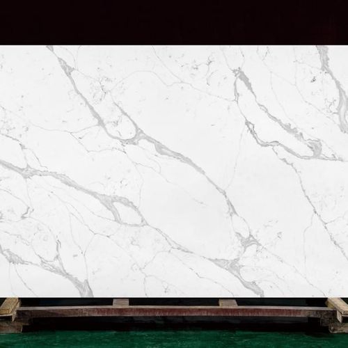 Calacatta Supreme - UniQuartz Polished Engineered Stone