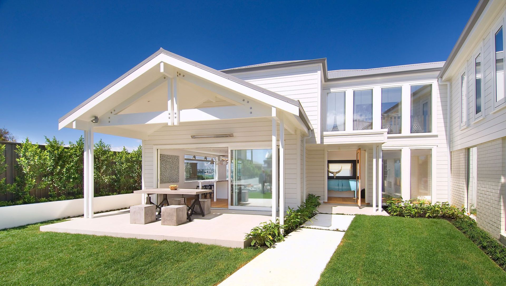 Calliope Road, Devonport banner