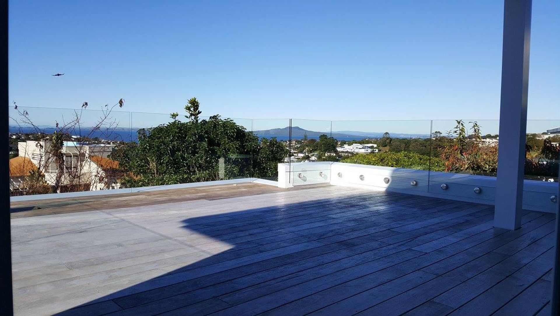 Calypso Place banner