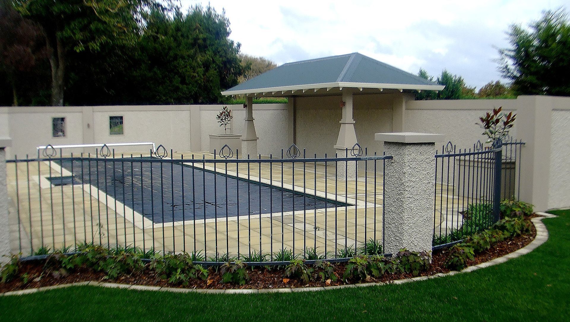 Cambridge Pool Area & Pergola banner