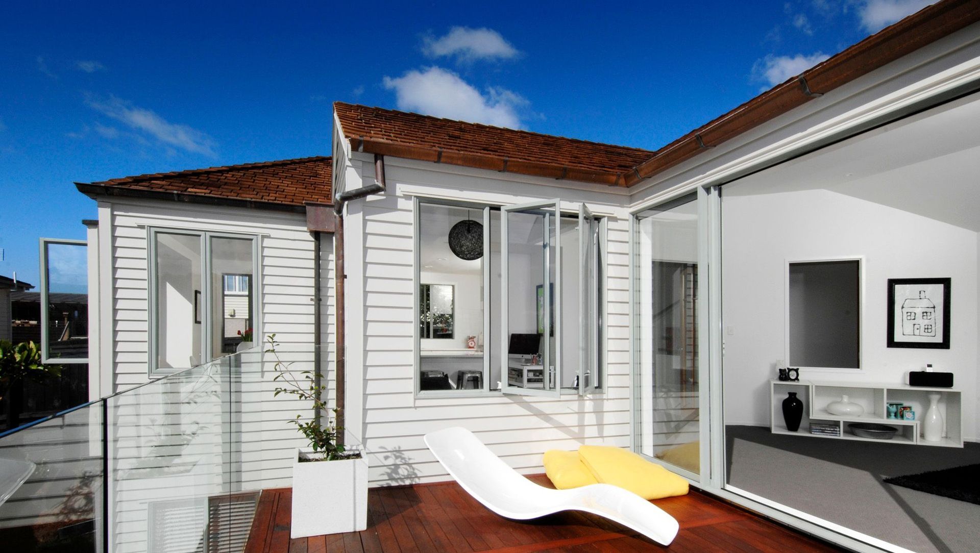 Campbells Bay Reclad banner