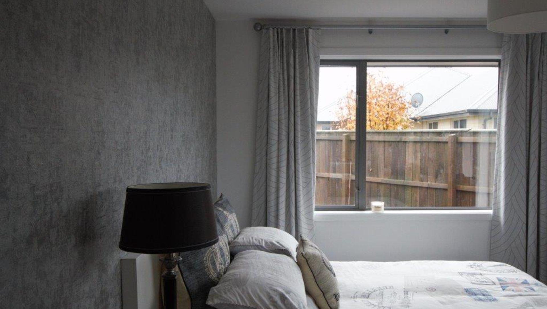 Charlesworth Drive banner