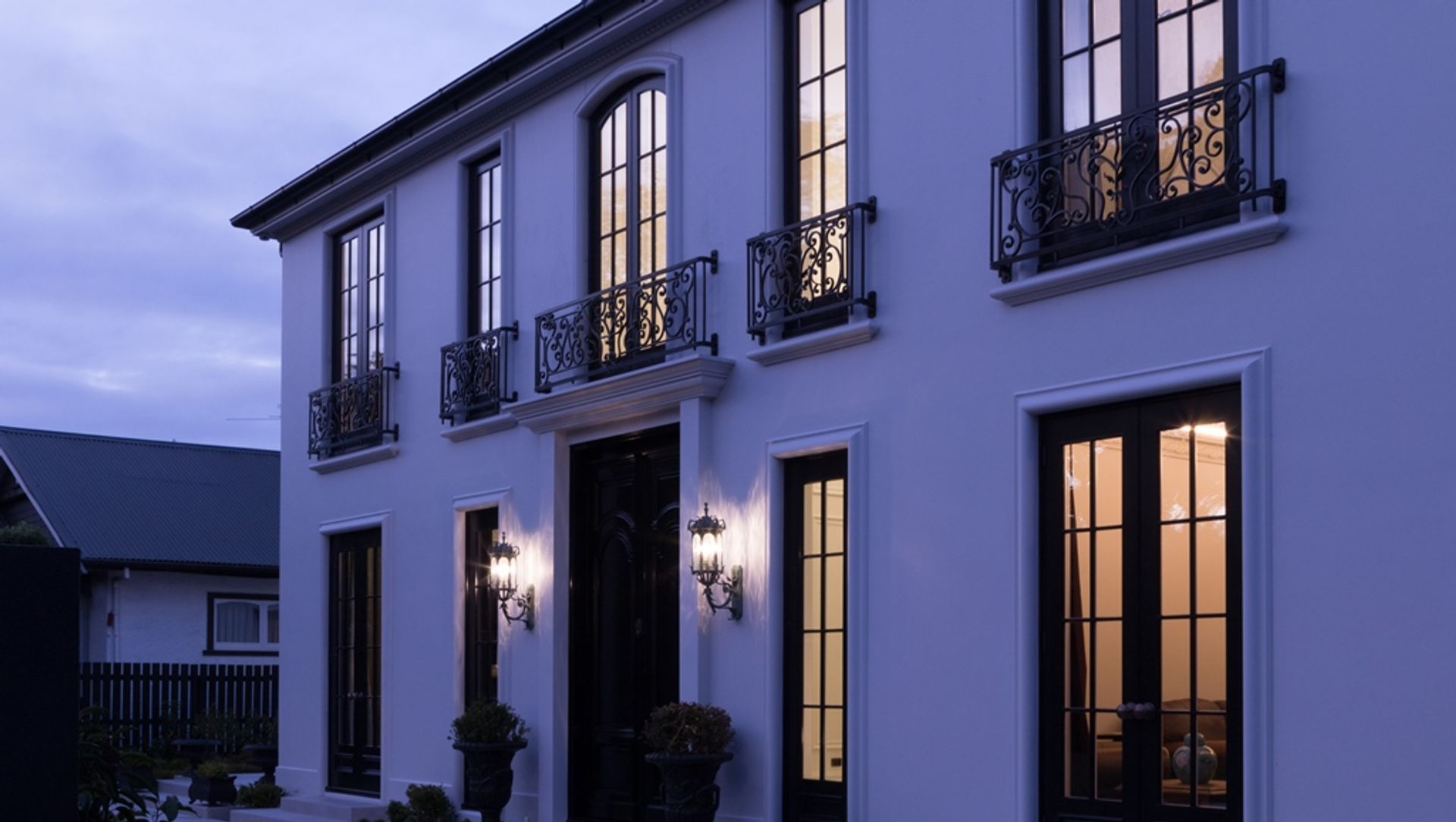 Christchurch Luxury Home banner