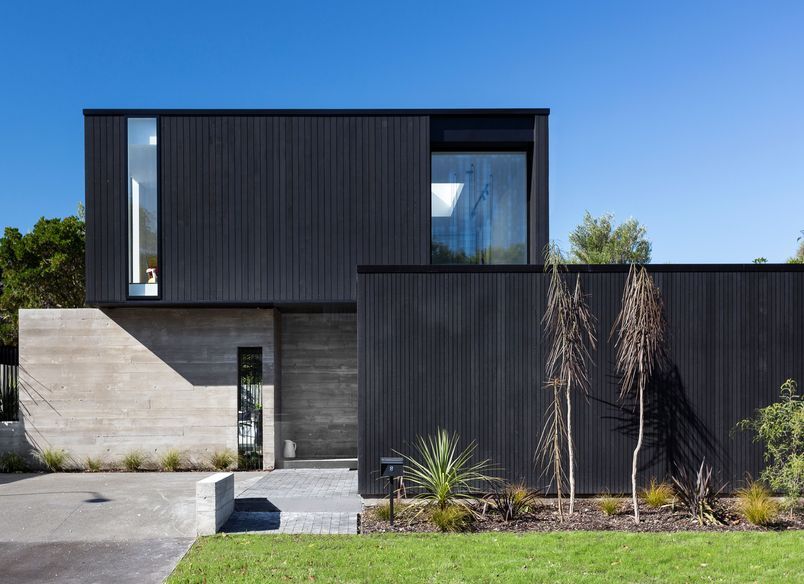 Churchill: a stripped-back form