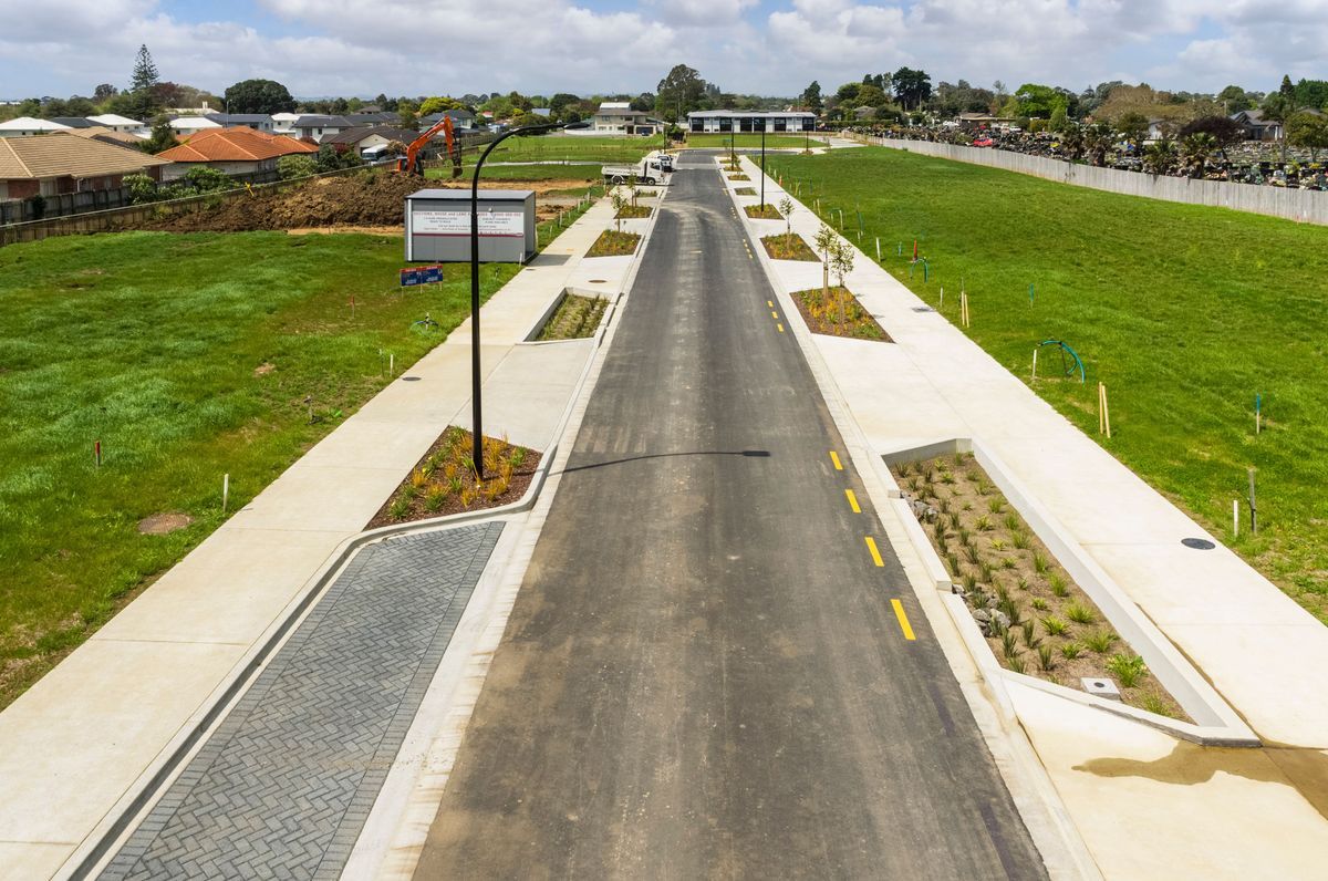 Civil - Tapuwae Way, Mangere Bridge