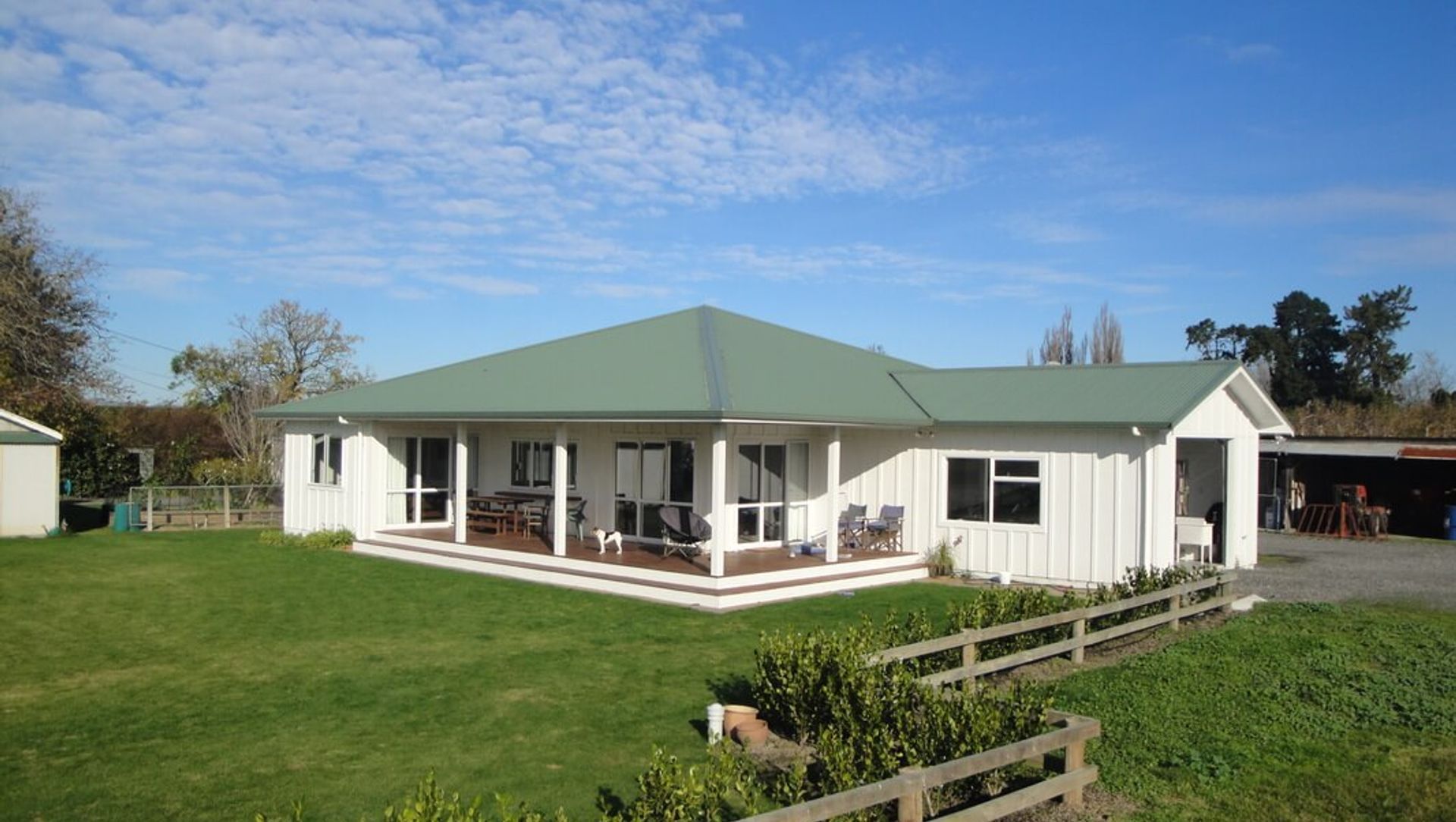 Clive Cottage banner