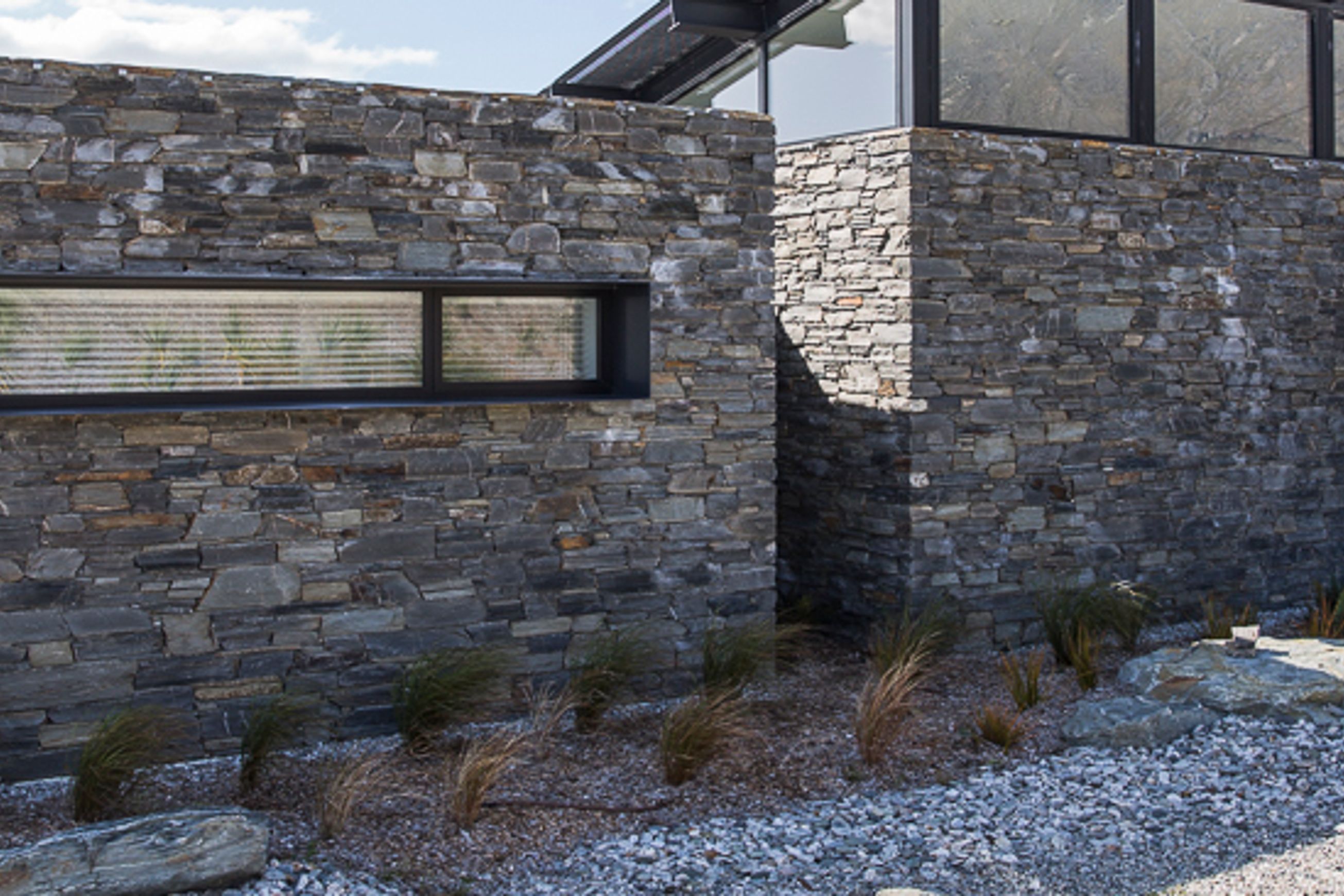 Cluden Grey Stone