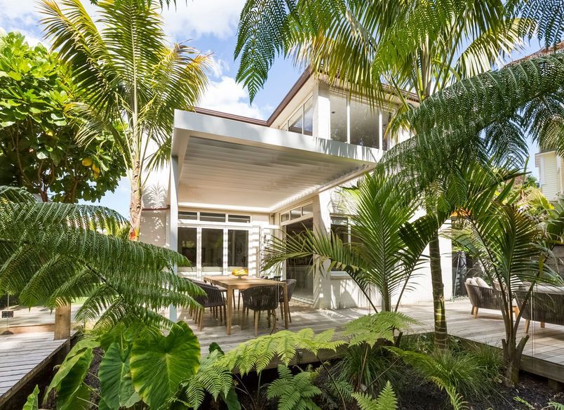 Tropical Remuera Residence