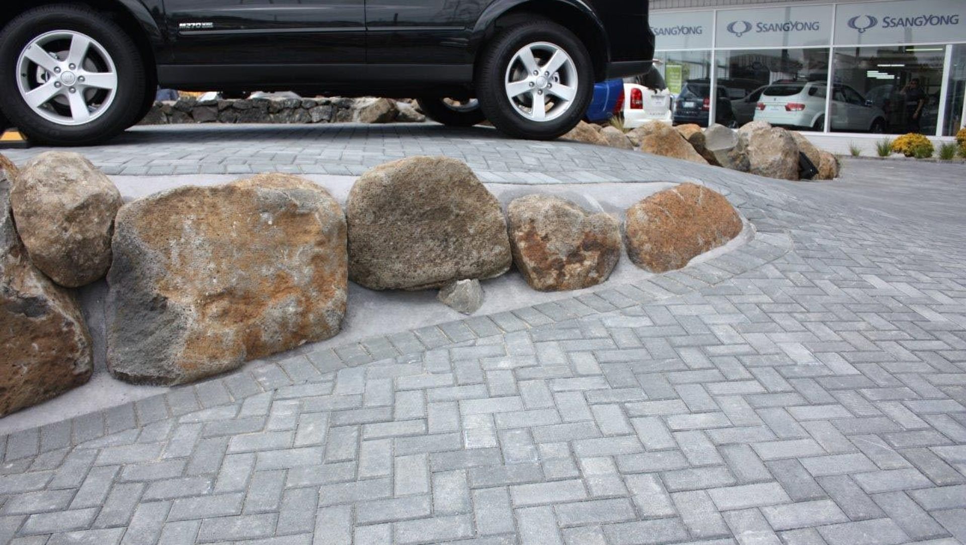 Commercial Landscapes banner