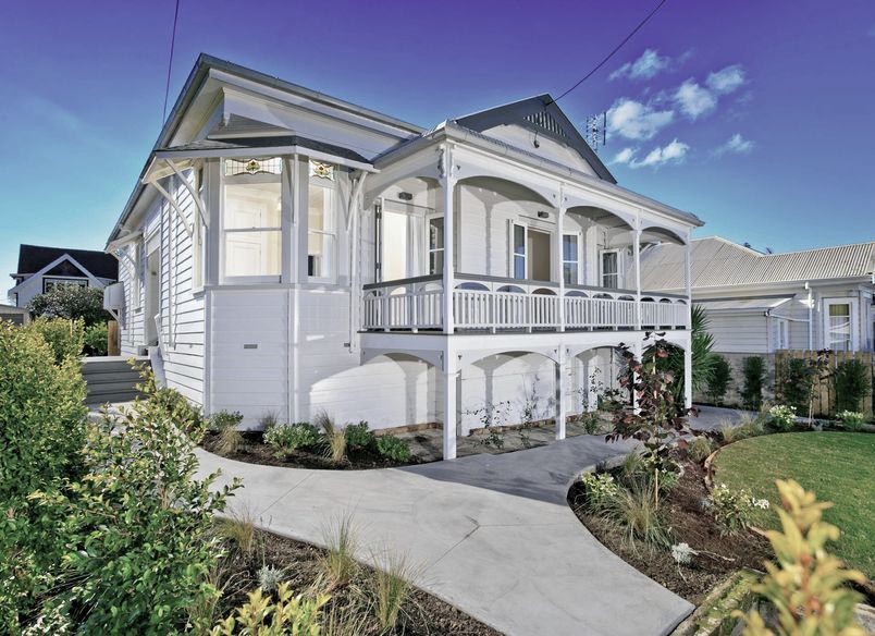 Devonport Character Villa