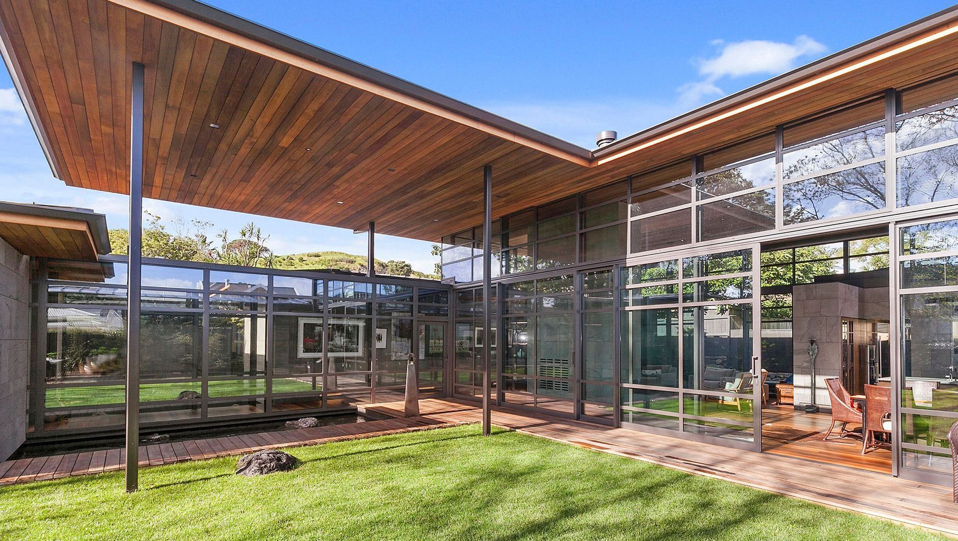 Devonport Home banner