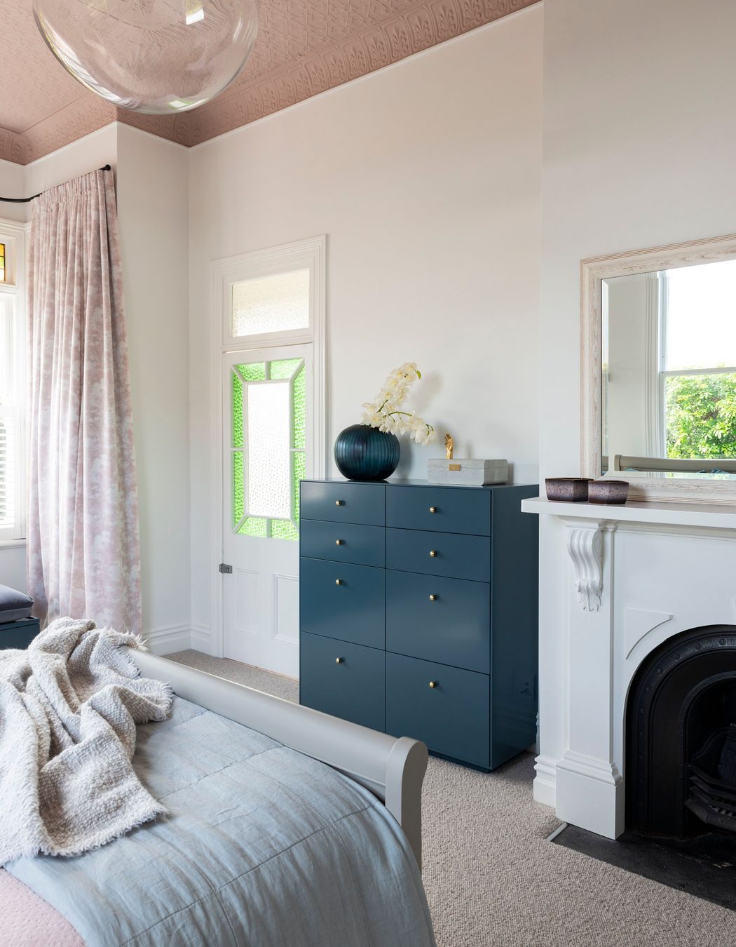 Photographer: Helen Bankers