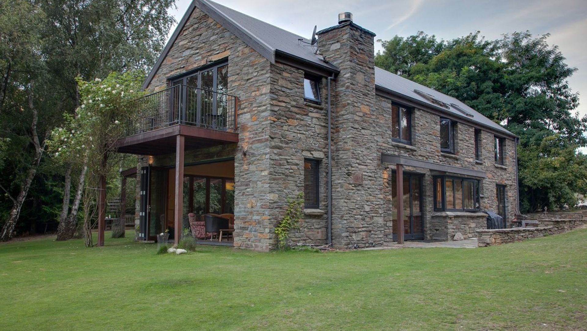 Dublin Bay House banner