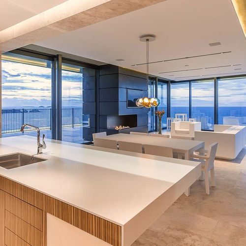 Eastside Niche Fireplace