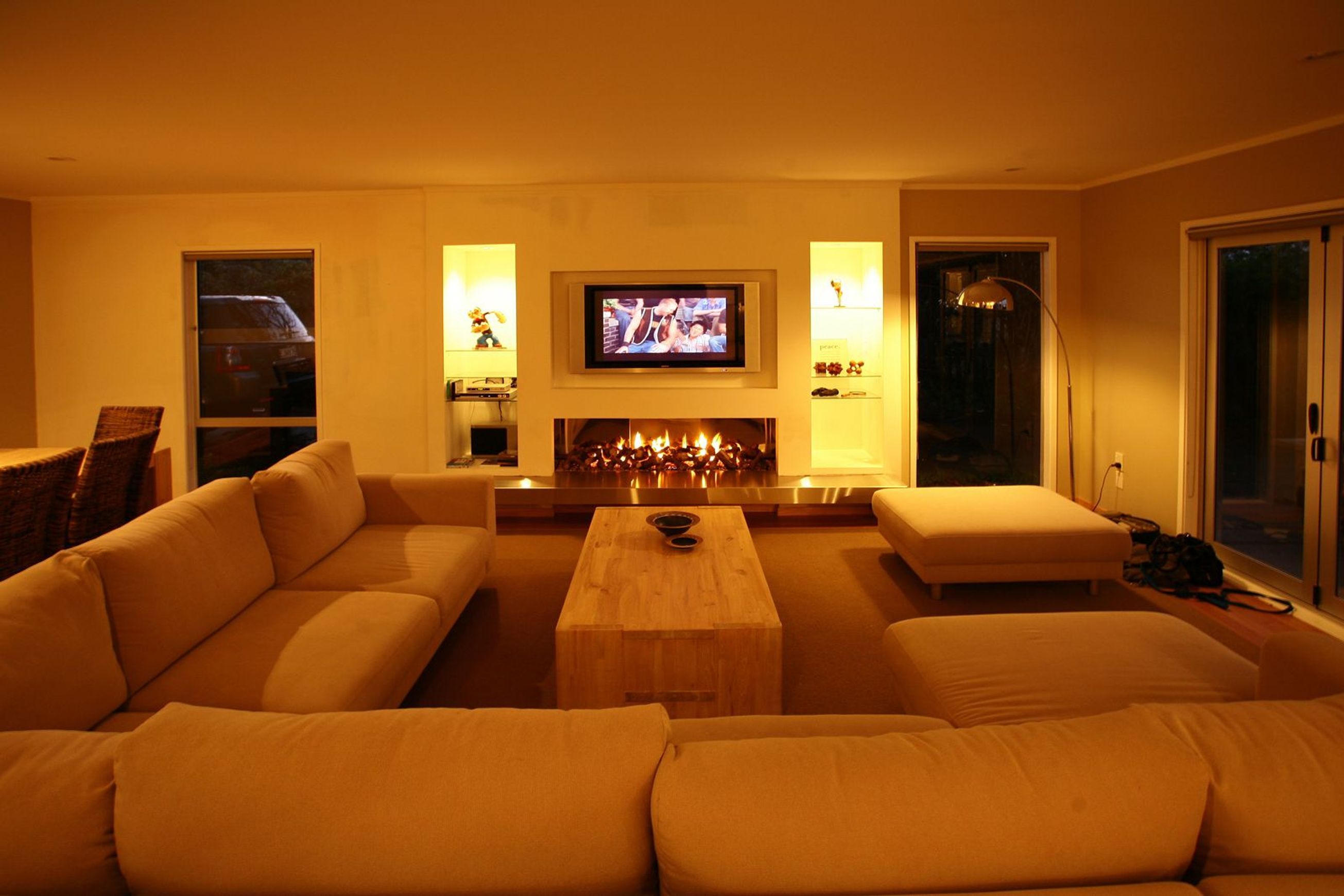 Eastside Nova Fireplace