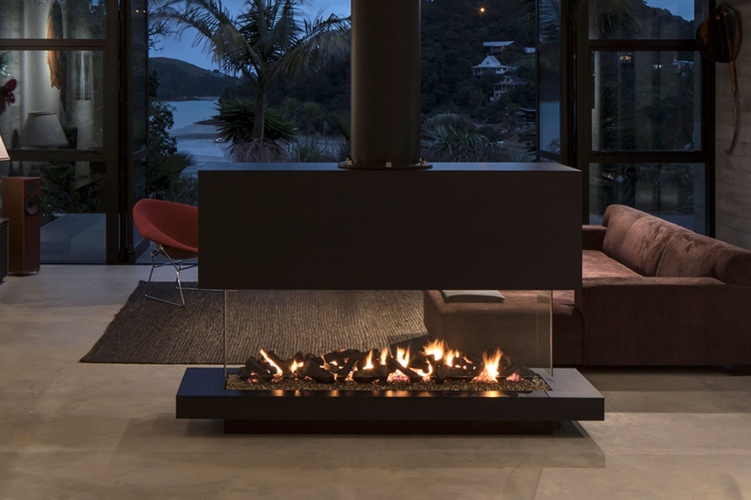 Eastside Quattro Fireplace