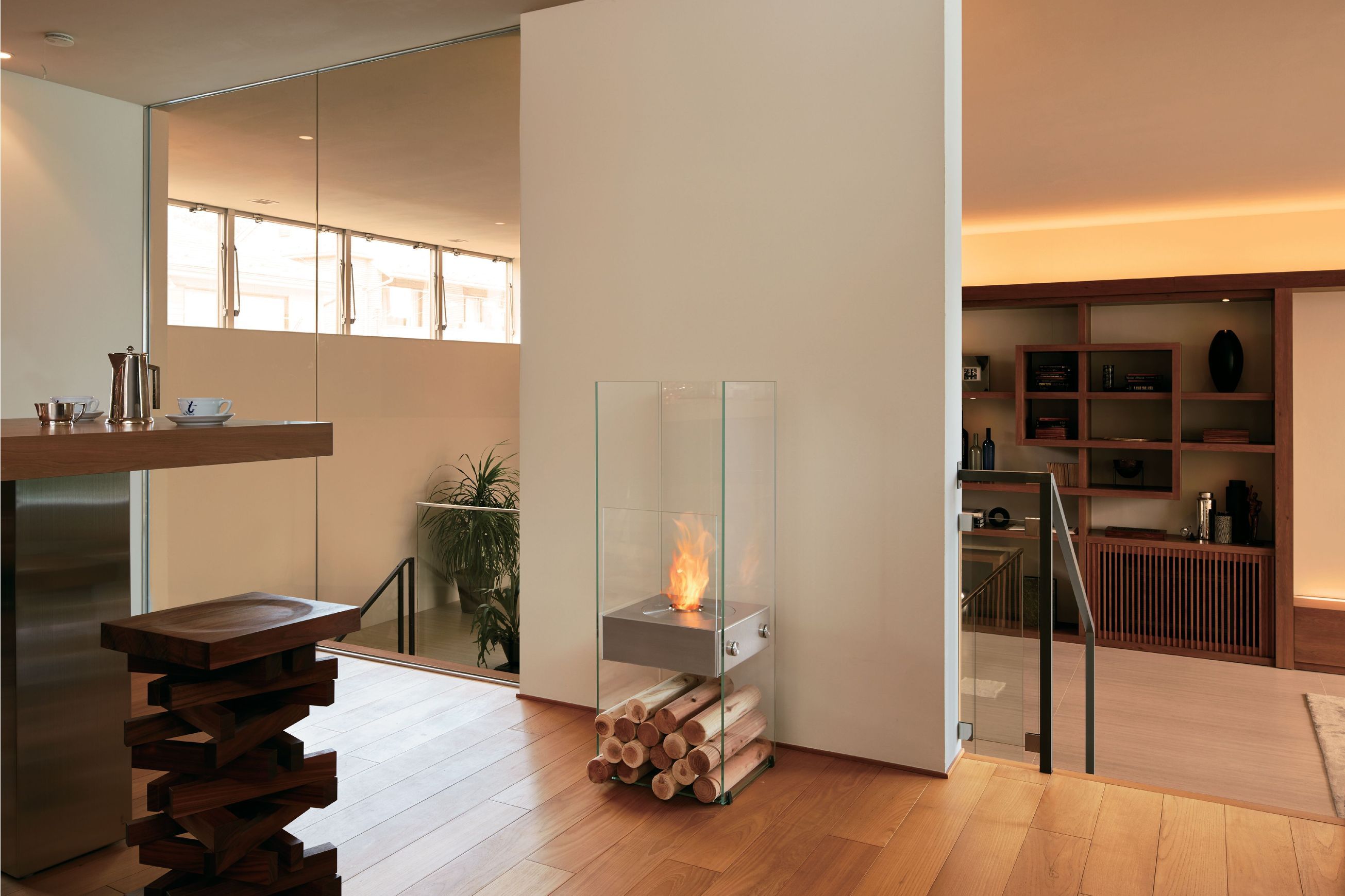 EcoSmart Ghost Bioethanol Fireplace