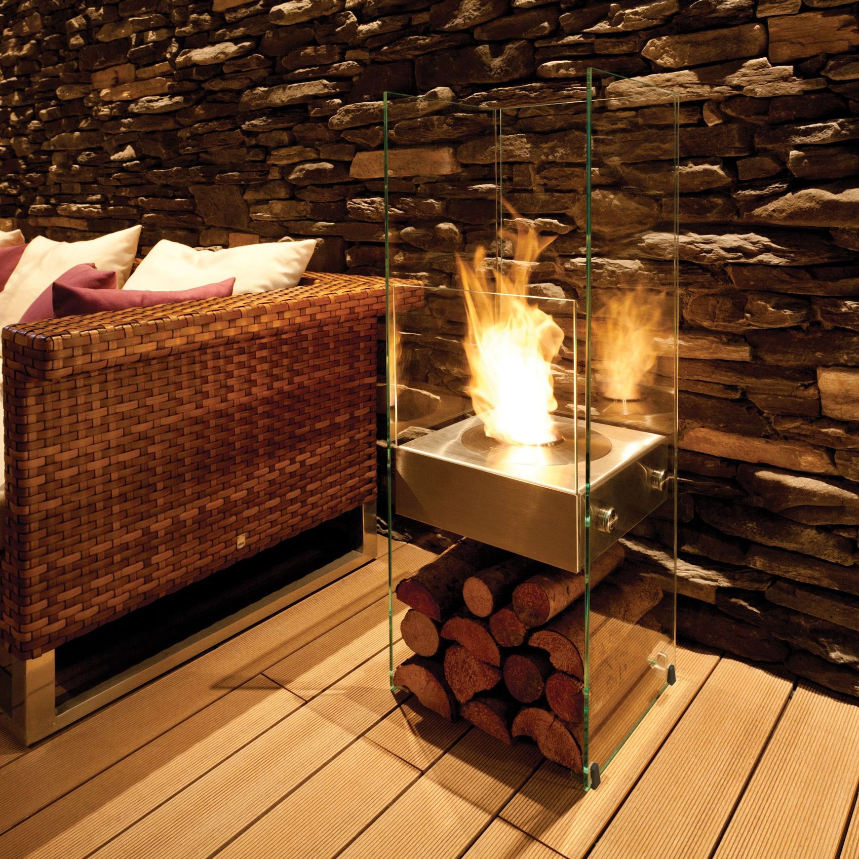 EcoSmart Ghost Bioethanol Fireplace