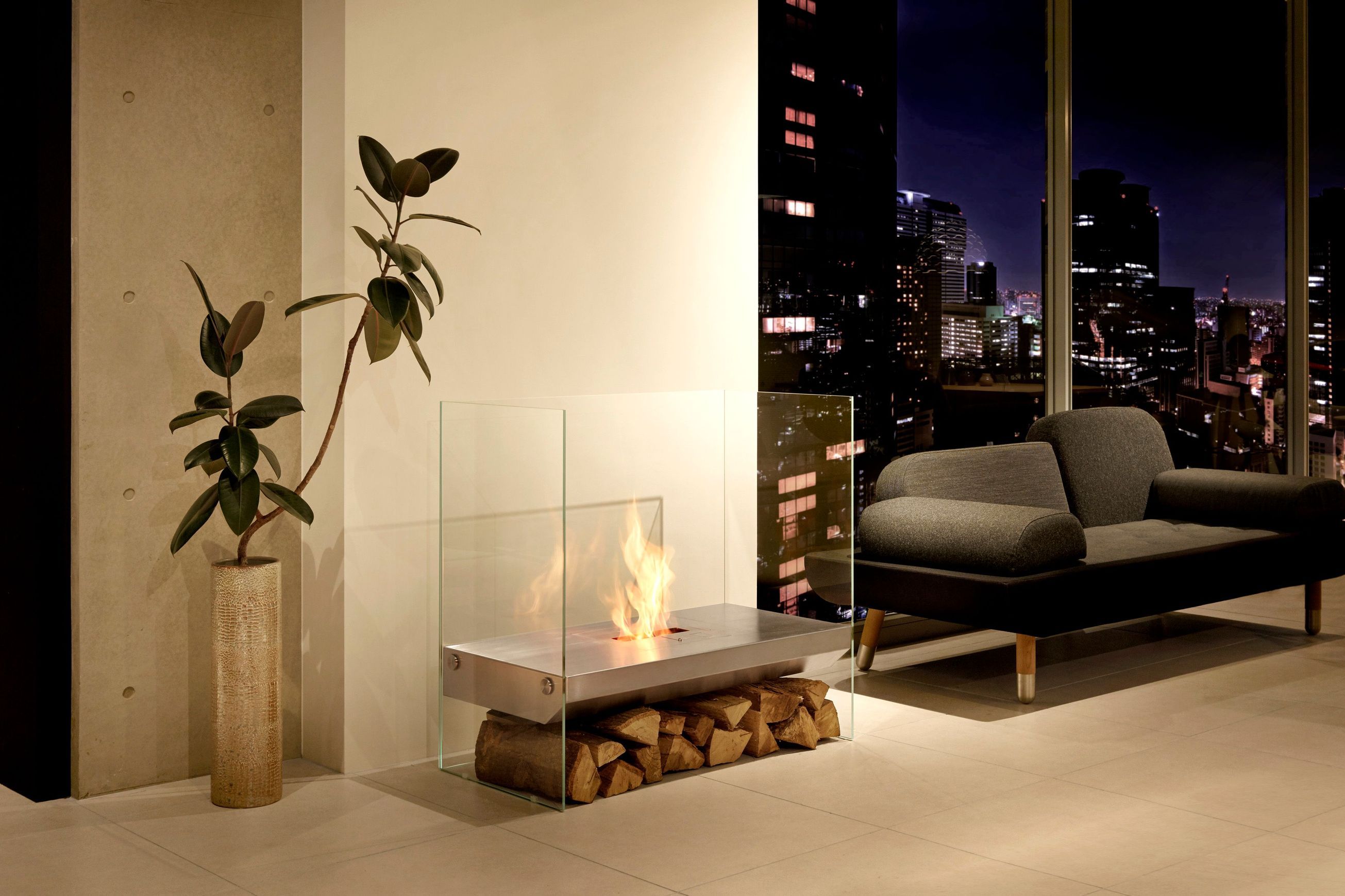 EcoSmart Igloo XL5 Fireplace