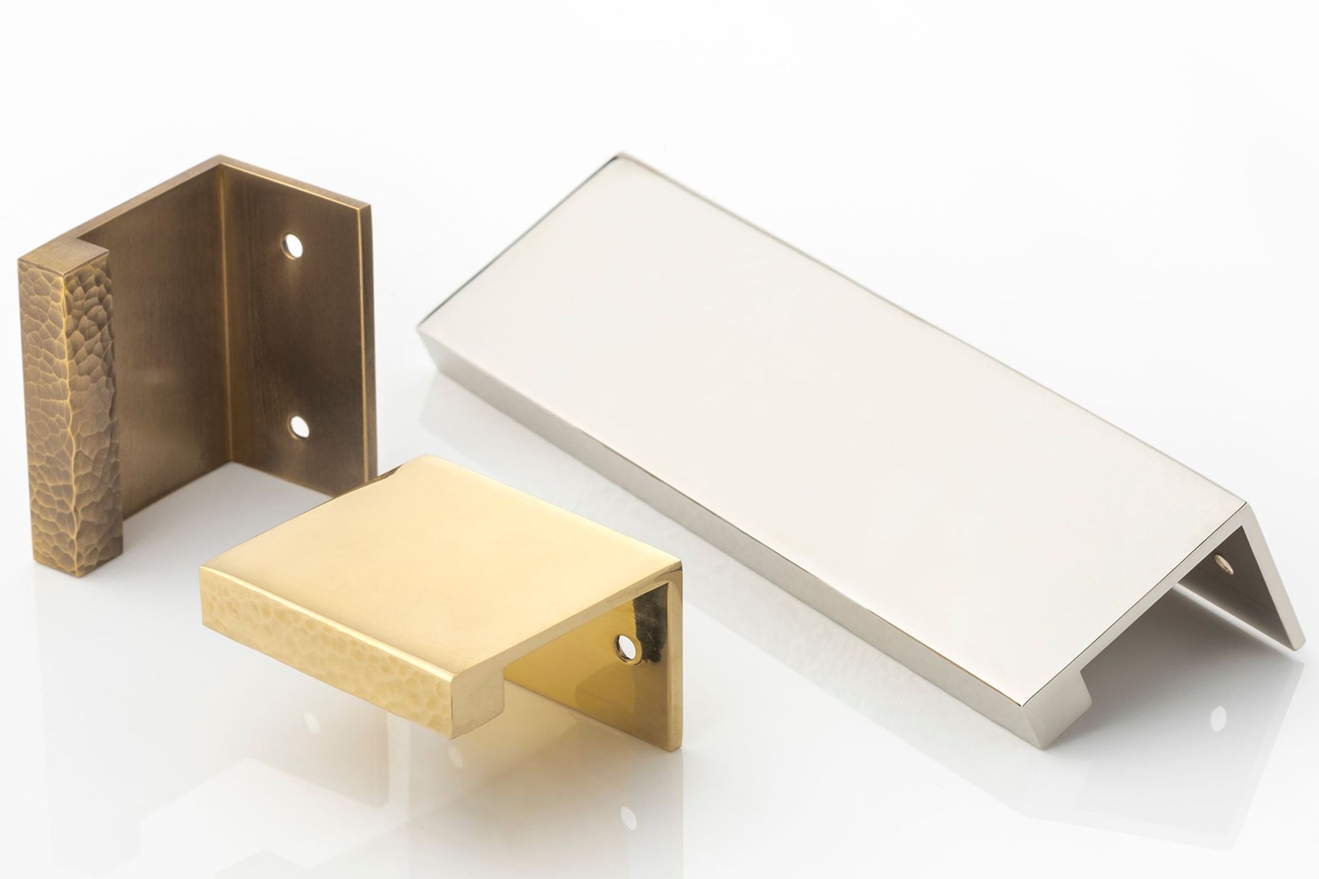 Joseph Giles Edge Pull Handle Collection