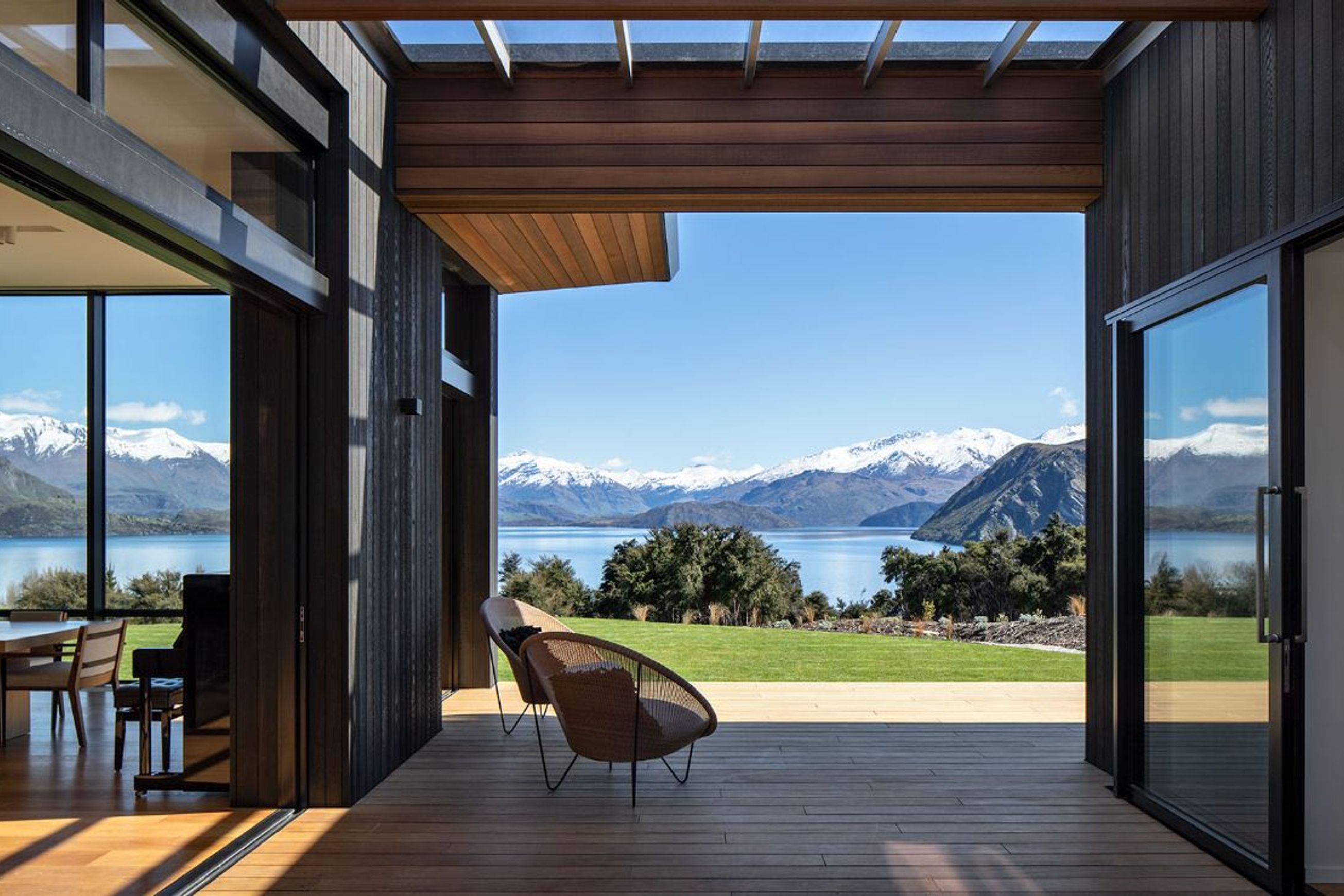 Vertical Shiplap Weatherboard System