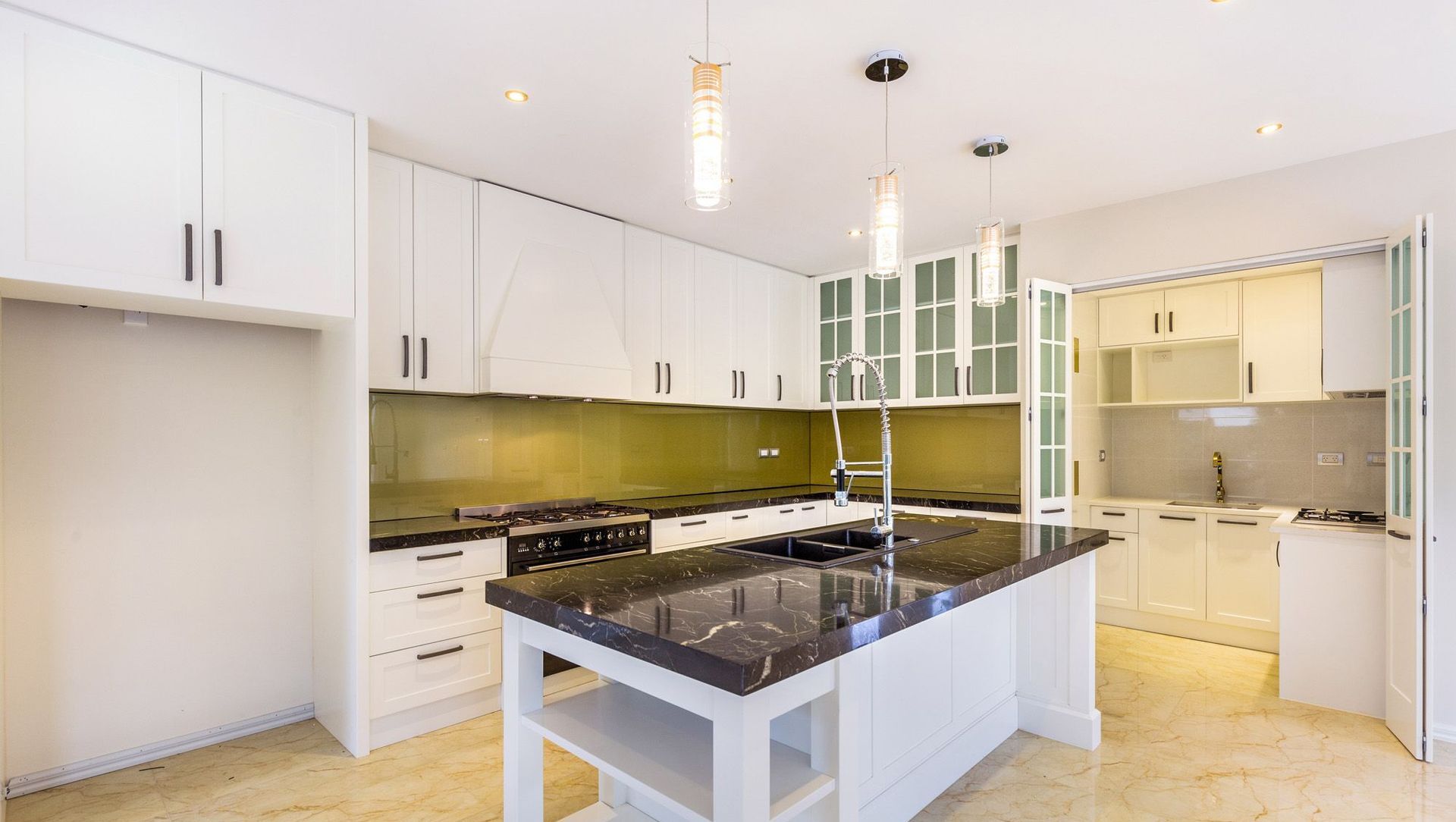 Epsom IV Kitchen banner