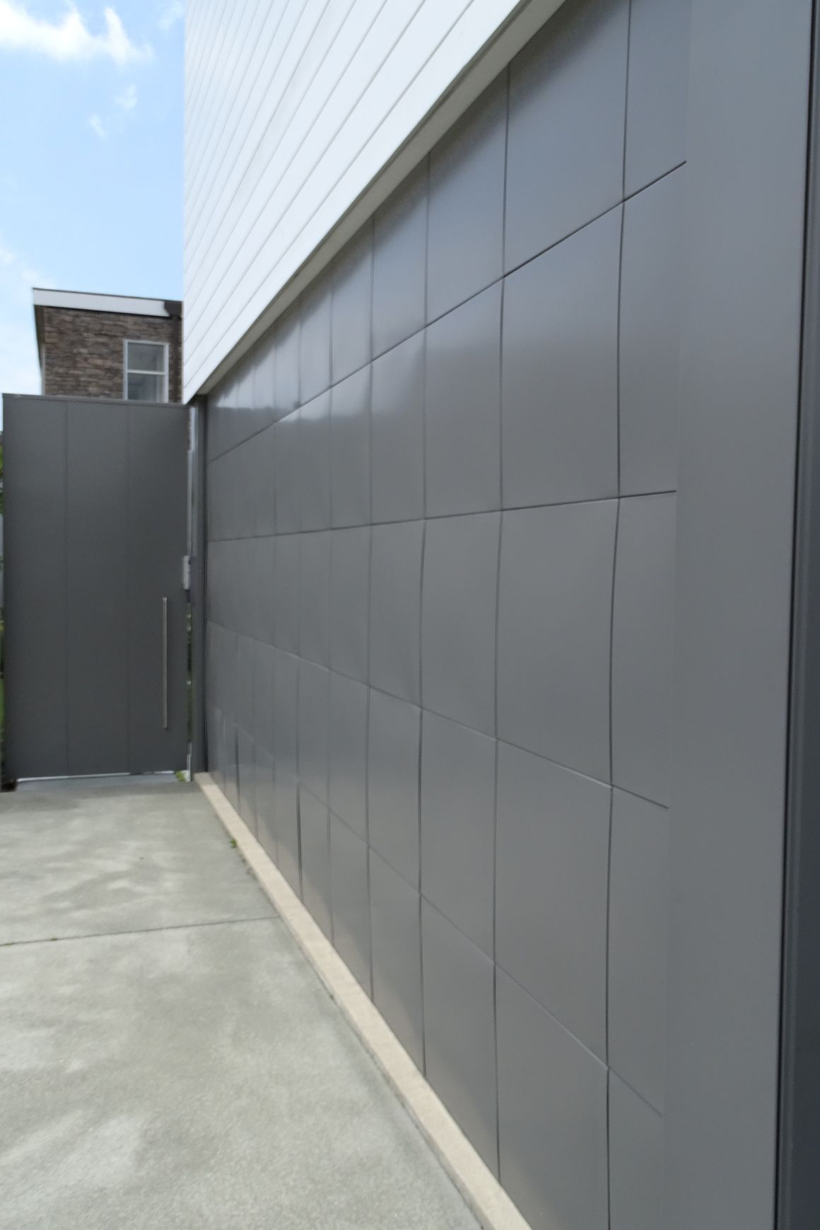 AUTHENTIC GREY Premium Pre-Coated Aluminium