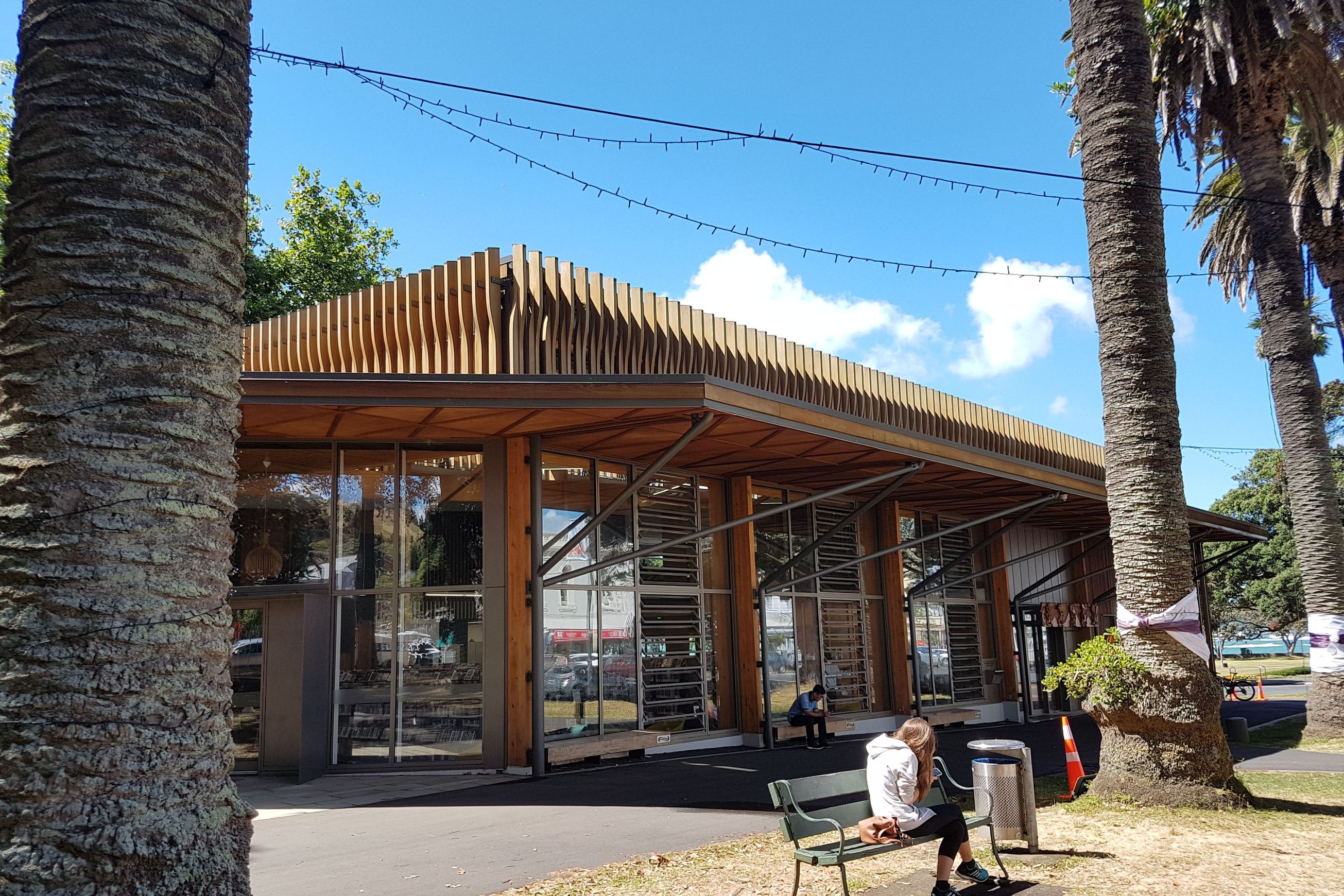 Fins, Slats & Cladding