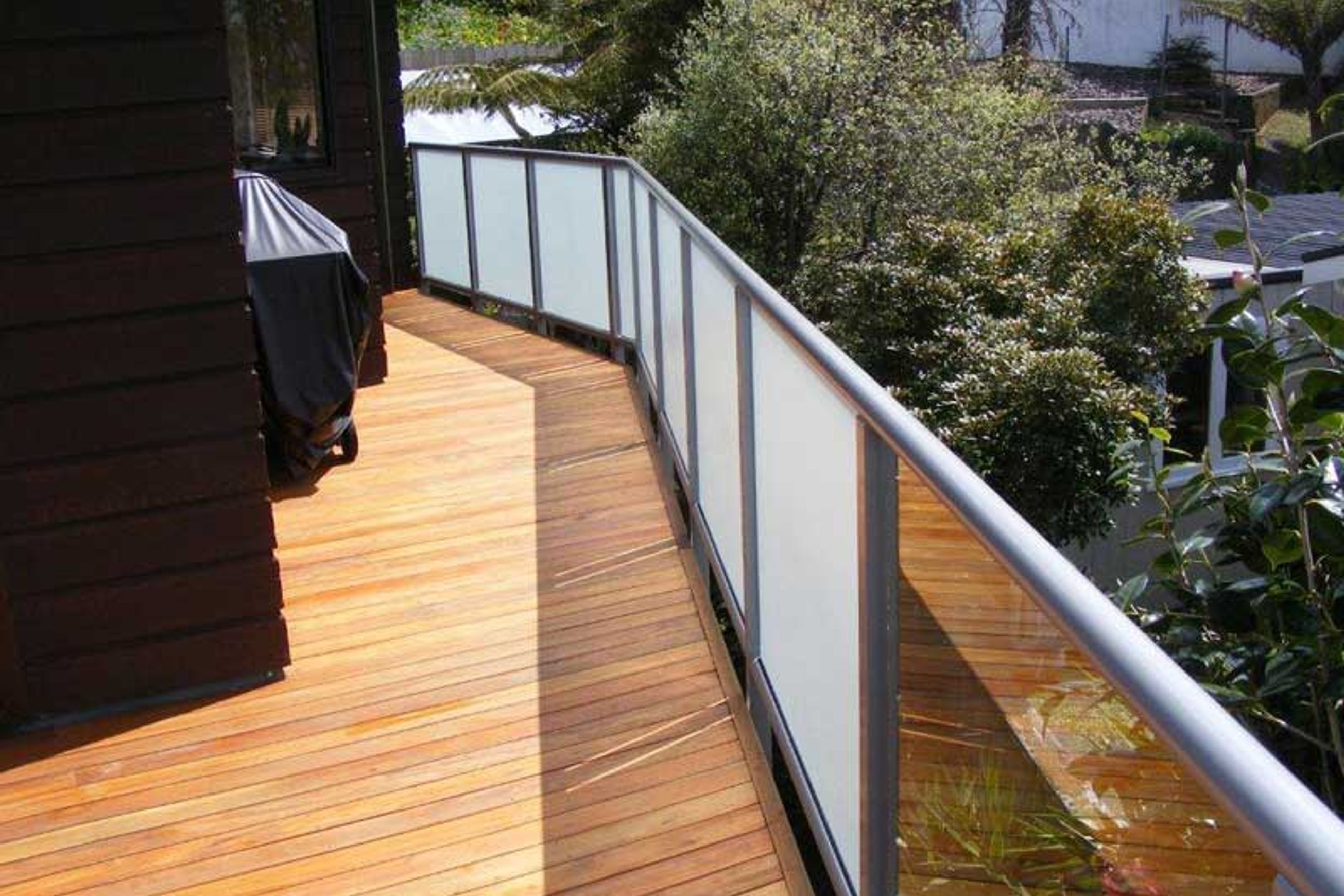 Fencing And Pool Fencing