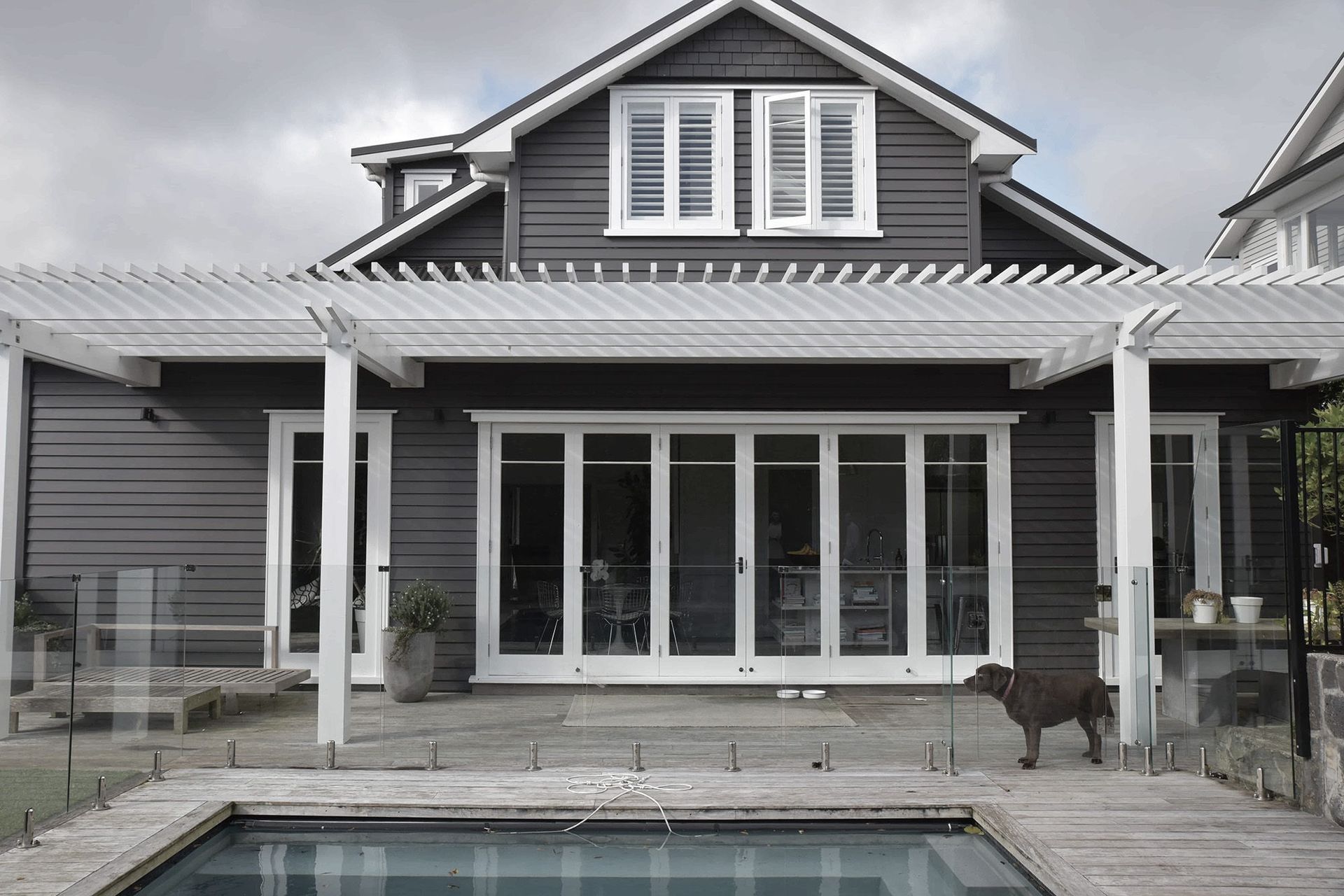 Hero Banner for SprayMe