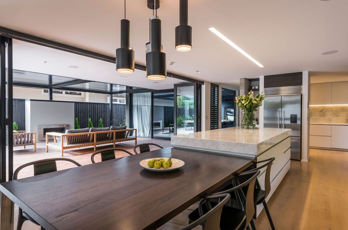 Fendalton House