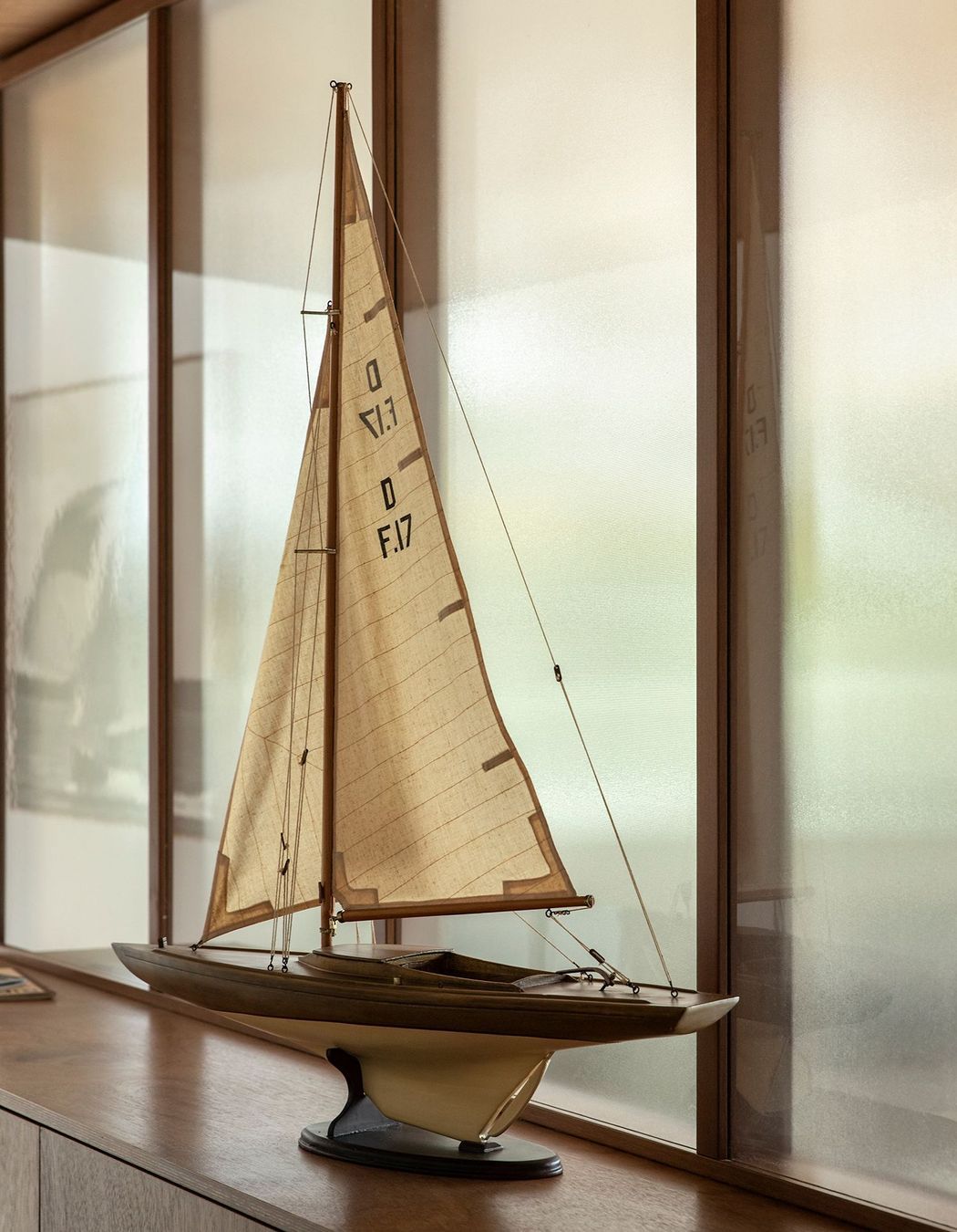 A replica model of the famous Flying Cloud racing yacht.