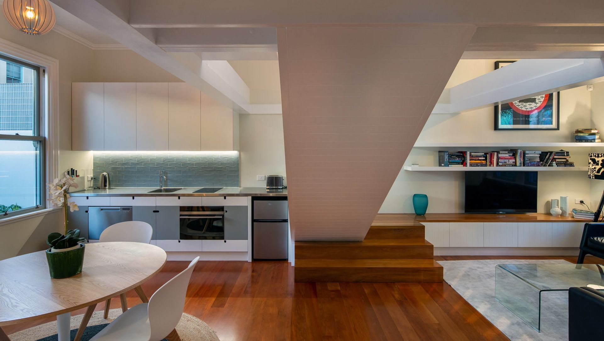 Footscray Cottage banner